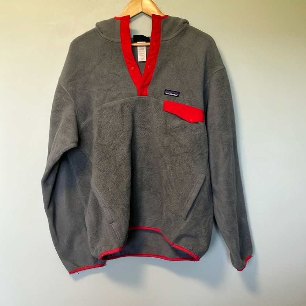 Patagonia Synchilla Gray and Red Fleece Pullover with Hood - Picture 1 of 5